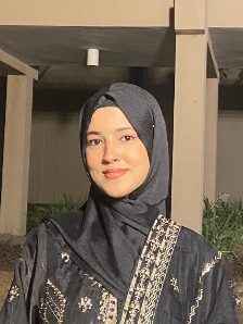 Aleeza Khan