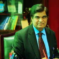 Dr. Tayyab Hussnain